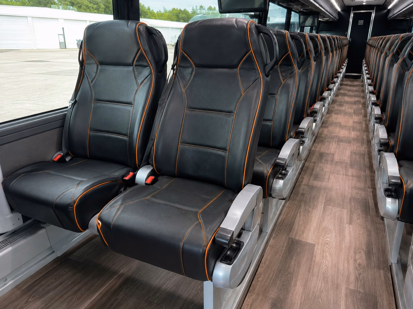 charter buses to rams and chargers games from jurupa valley