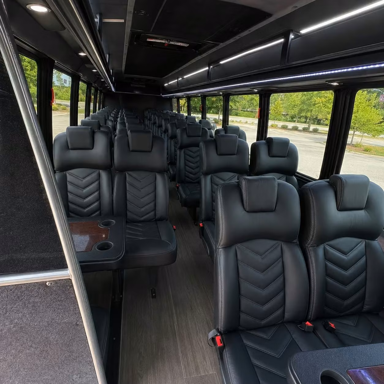 minibus rentals for smaller jurupa valley prom groups on a budget