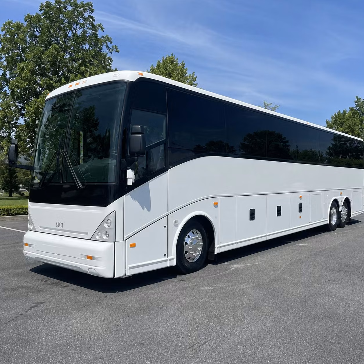 multi day charter bus rentals leaving jurupa valley for california destinations